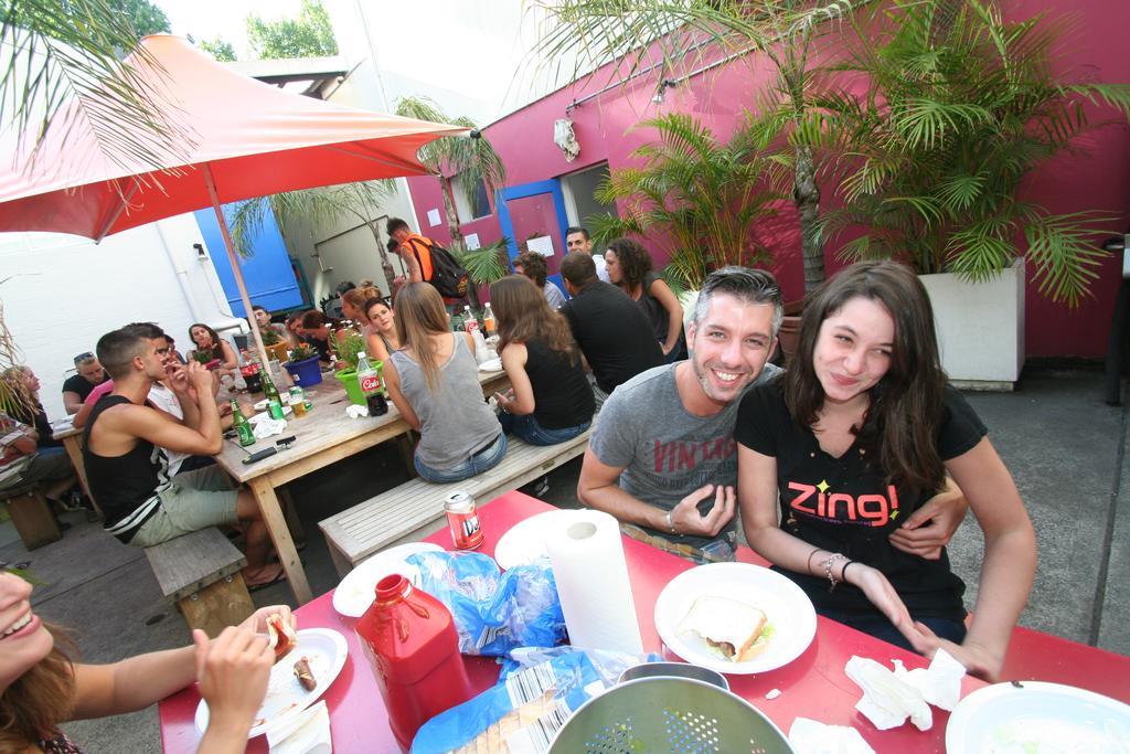 Хостел Zing Backpackers Сидней Экстерьер фото