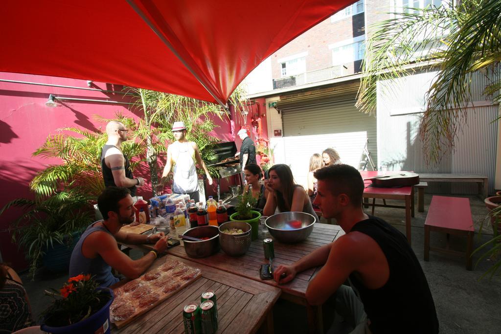 Хостел Zing Backpackers Сидней Экстерьер фото